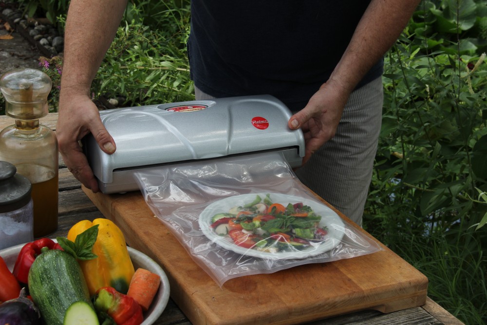 Machine sous vide de cuisine pour la conservation des aliments